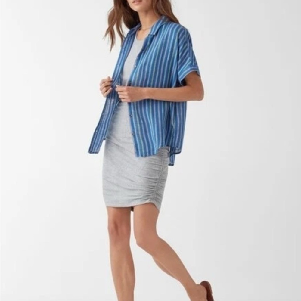 Splendid Canyon Blue Linen Stripe Button Up Top size medium